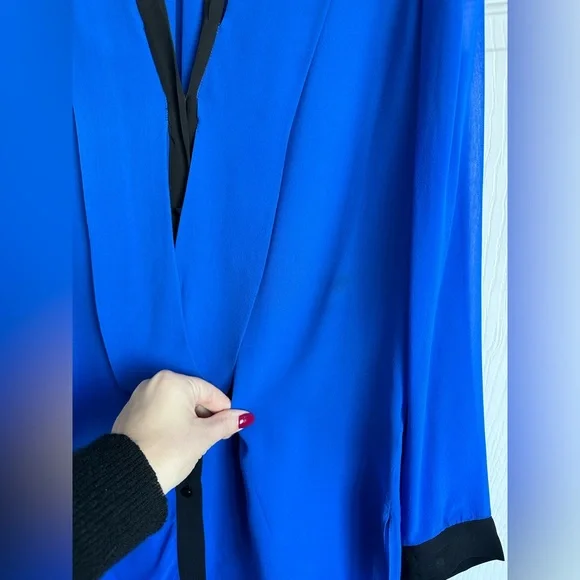 Robert Rodriguez Silk Blouse - Picture 5 of 7